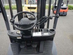 Forklift Toyota 8FGL15