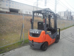 Forklift Toyota 8FGL18