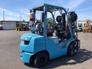 Forklift Toyota 8FGL25