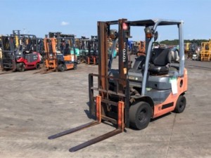 Forklift Toyota 8FG15