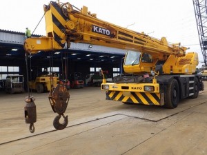 Wheel crane KATO KR25-H-V6